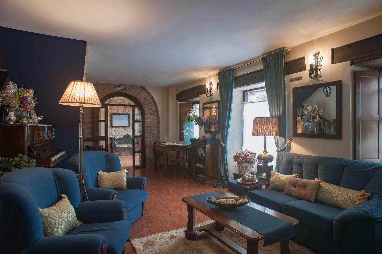 Hotel Rural "Corru San Pumes" Местас де Кон Екстериор снимка